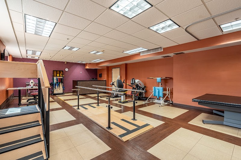 PAVILION OF SOUTH SHORE nursing home in CHICAGO, IL - Photo 2 of 5