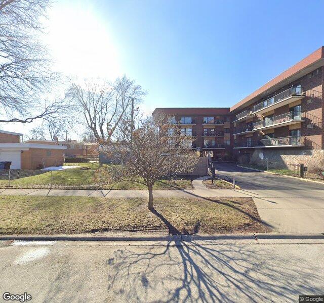 OAK LAWN RESPIRATORY & REHAB nursing home in OAK LAWN, IL - Photo 2 of 2