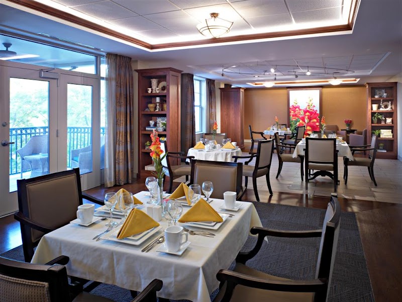 NORWOOD CROSSING nursing home in CHICAGO, IL - Photo 3 of 5