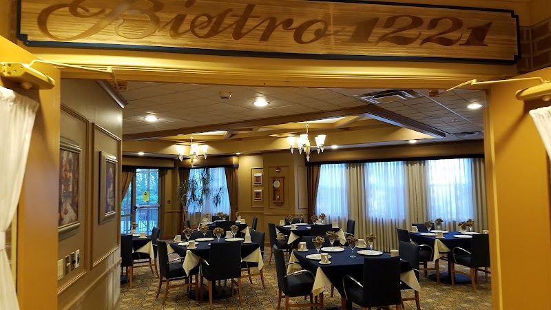 ALDEN DES PLAINES REHAB & HC nursing home in DES PLAINES, IL - Photo 3 of 10