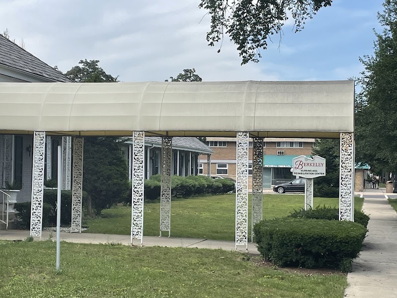 BERKELEY NURSING & REHAB CENTER nursing home in OAK PARK, IL - Photo 2 of 5