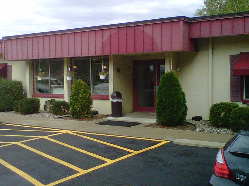 THE HAVEN OF MEADOWBROOK nursing home in CHAMPAIGN, IL - Photo 3 of 5