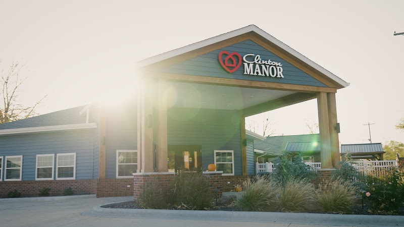 CLINTON MANOR LIVING CENTER nursing home in NEW BADEN, IL - Photo 2 of 4