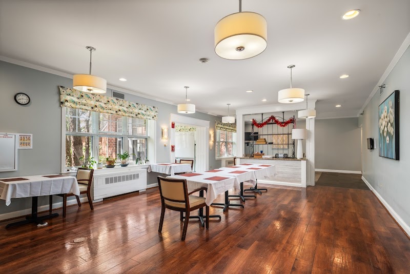 SERENITY ESTATES OF LINCOLNSHIRE nursing home in LINCOLNSHIRE, IL - Photo 5 of 5