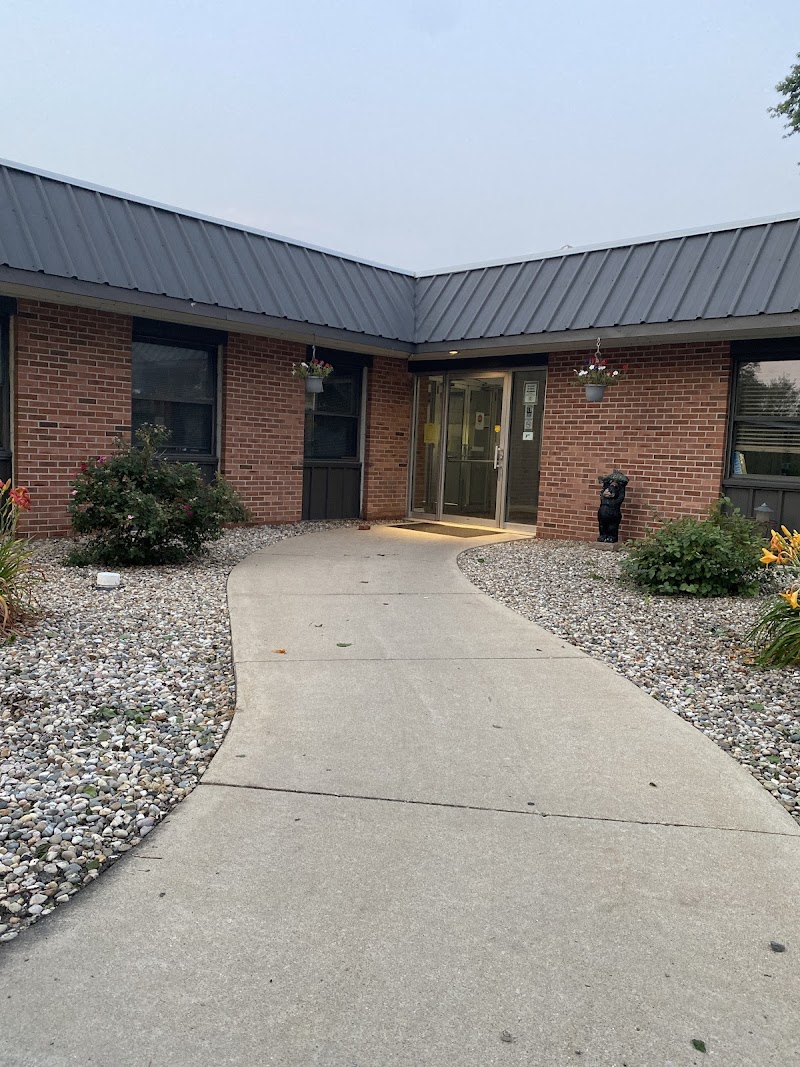 EASTVIEW HEALTHCARE & SENIOR LIVING nursing home in SULLIVAN, IL - Photo 2 of 4