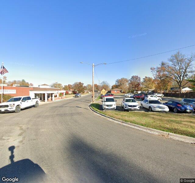 FRIENDSHIP MANOR HEALTH CARE nursing home in NASHVILLE, IL - Photo 2 of 2