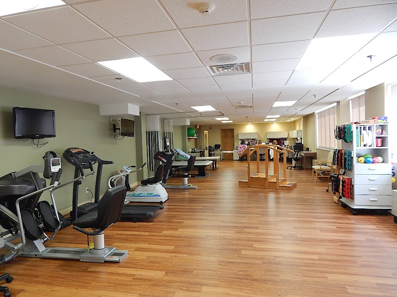 GROVE HEALTH & REHAB CTR, THE nursing home in JACKSONVILLE, IL - Photo 4 of 5