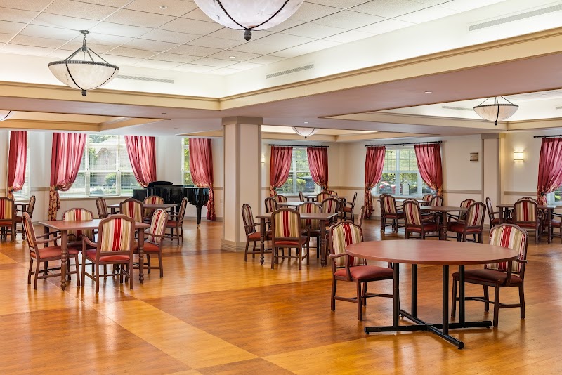 SERENITY ESTATES AT MORRIS nursing home in MORRIS, IL - Photo 3 of 5