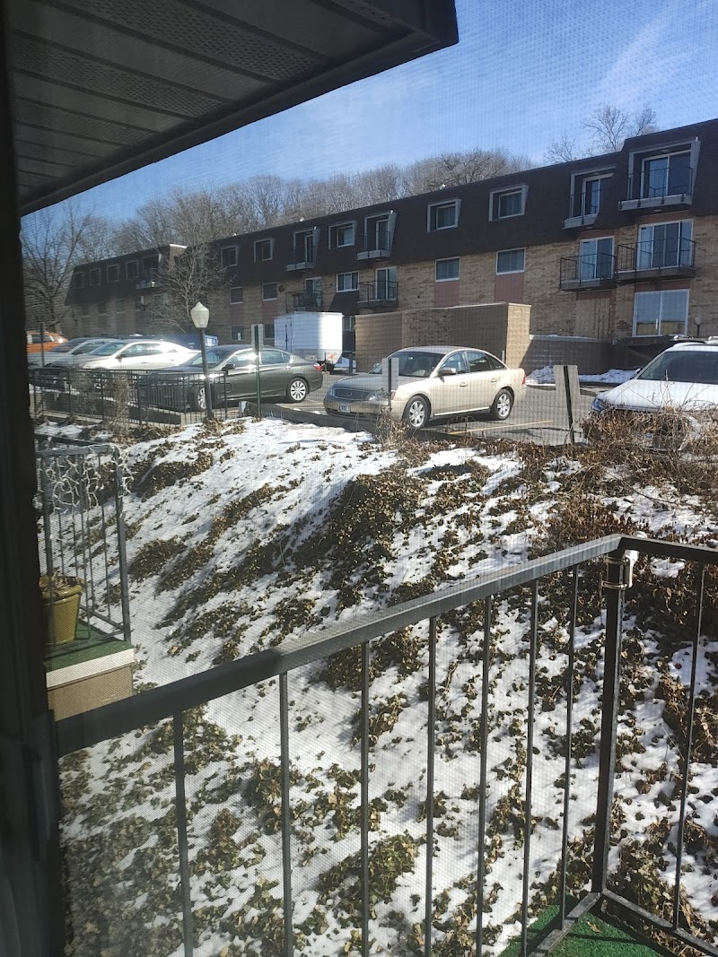 FRIENDSHIP MANOR nursing home in ROCK ISLAND, IL - Photo 2 of 5