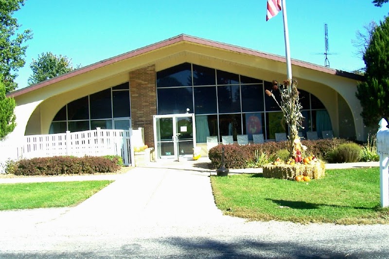 THE HAVEN OF FARMER CITY nursing home in FARMER CITY, IL - Photo 2 of 3