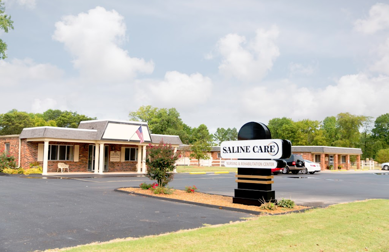 SALINE CARE NURSING & REHAB nursing home in HARRISBURG, IL - Photo 2 of 5