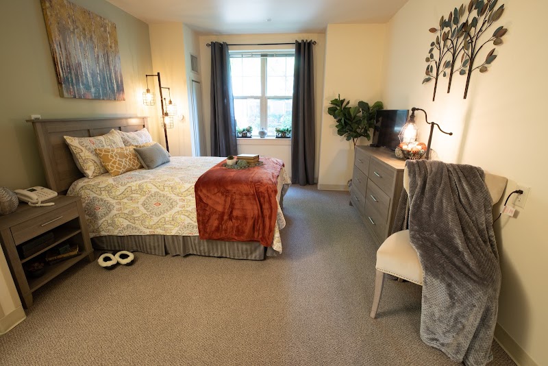 RADFORD GREEN nursing home in LINCOLNSHIRE, IL - Photo 5 of 10