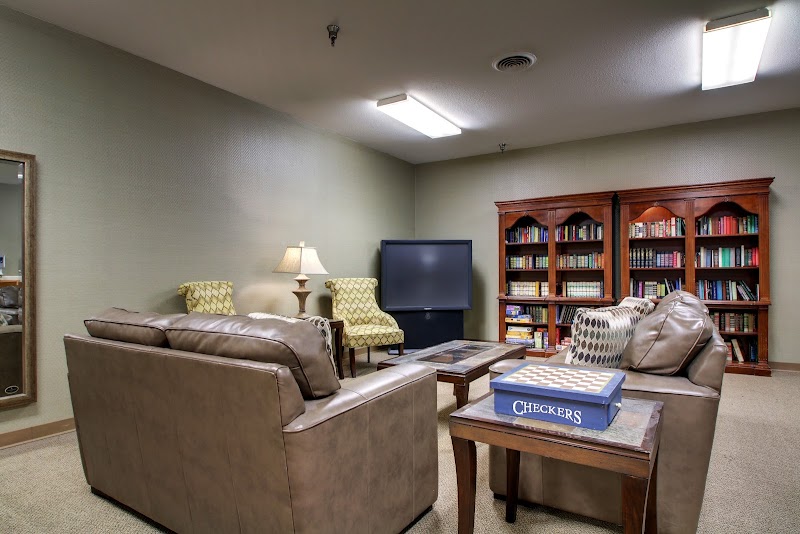 REGENCY CARE nursing home in SPRINGFIELD, IL - Photo 4 of 5