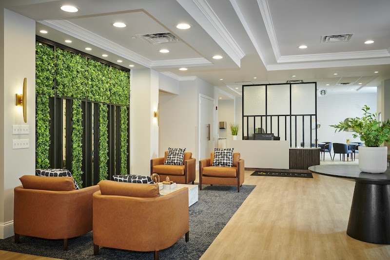 IGNITE MEDICAL HANOVER PARK nursing home in HANOVER PARK, IL - Photo 3 of 10