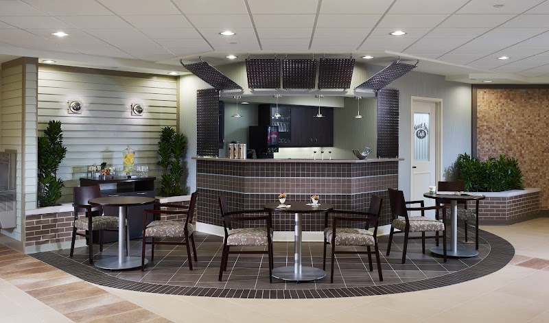 ALDEN ESTATES OF SHOREWOOD nursing home in SHOREWOOD, IL - Photo 4 of 10