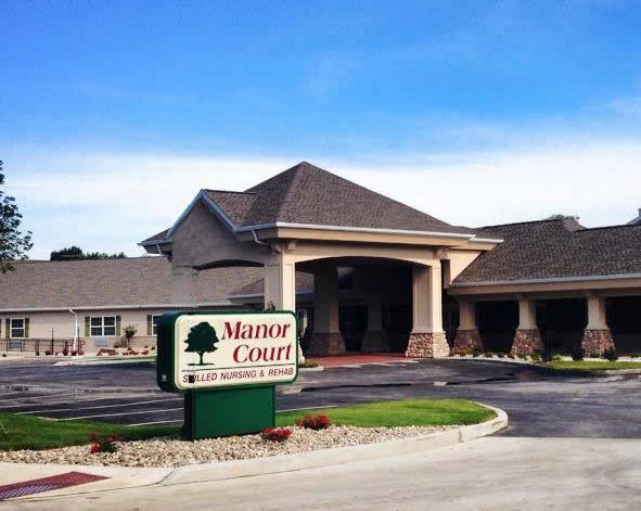 MANOR COURT OF CARBONDALE nursing home in CARBONDALE, IL - Photo 2 of 5