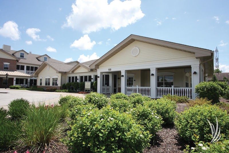 VICTORIAN VILLAGE HLTH & WELL nursing home in HOMER GLEN, IL - Photo 3 of 10