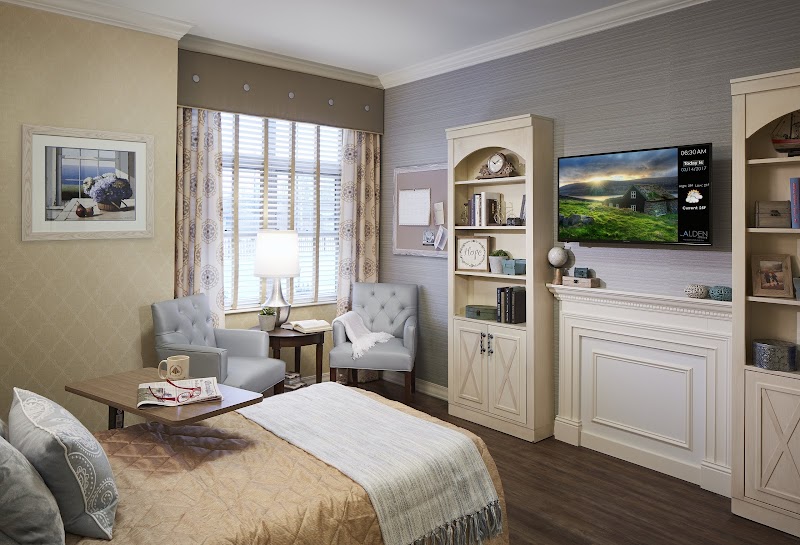 ALDEN COURTS OF SHOREWOOD nursing home in SHOREWOOD, IL - Photo 4 of 9