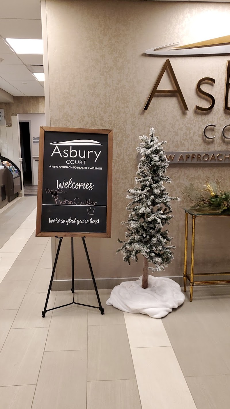 ASBURY COURT NURSING & REHAB nursing home in DES PLAINES, IL - Photo 4 of 5