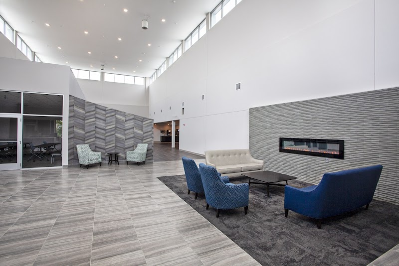 THRIVE OF LISLE nursing home in LISLE, IL - Photo 4 of 10