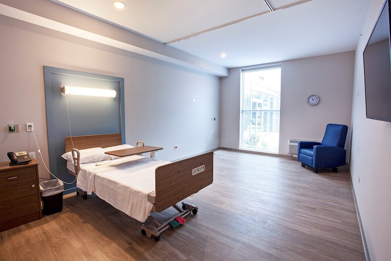 THRIVE OF LISLE nursing home in LISLE, IL - Photo 5 of 10