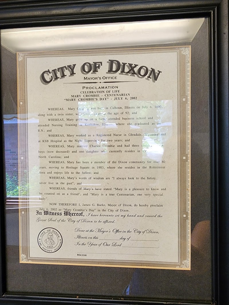 HERITAGE SQUARE nursing home in DIXON, IL - Photo 3 of 5