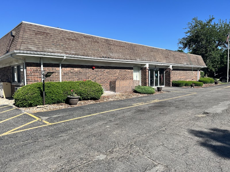 WEST CHICAGO TERRACE nursing home in WEST CHICAGO, IL - Photo 2 of 5