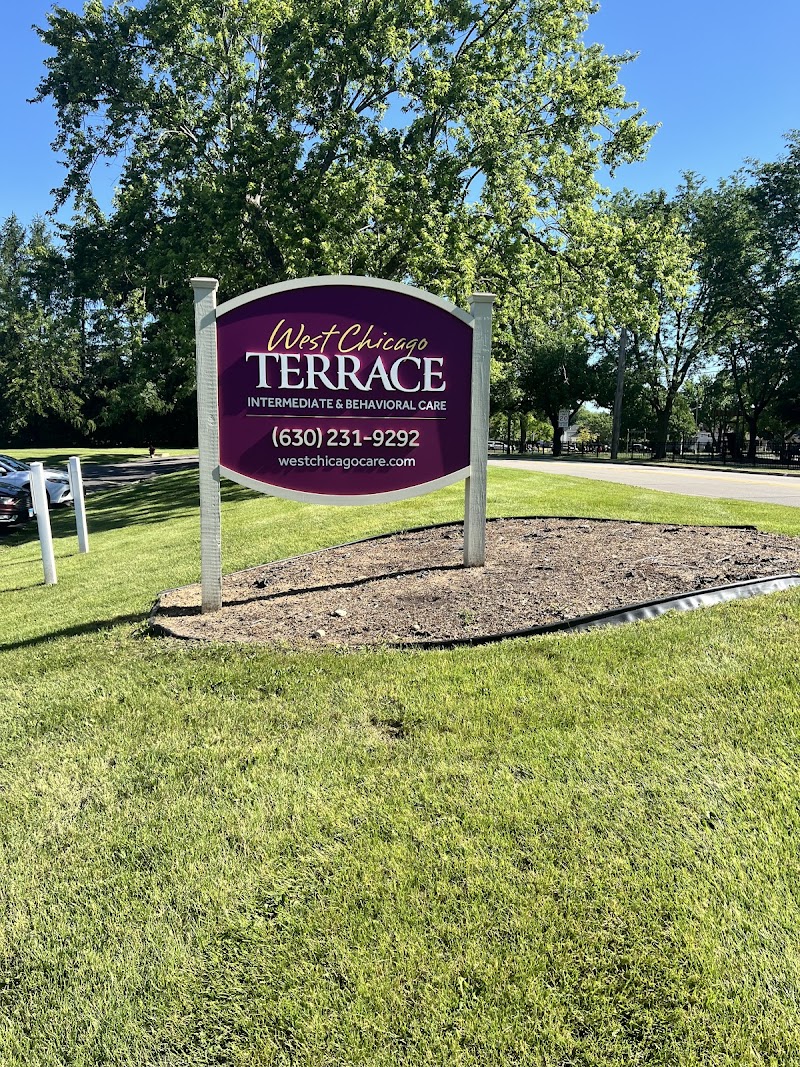 WEST CHICAGO TERRACE nursing home in WEST CHICAGO, IL - Photo 3 of 5