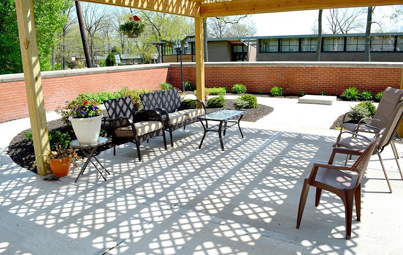 COMMUNITY NURSING AND REHABILITATION CENTER nursing home in INDIANAPOLIS, IN - Photo 3 of 5