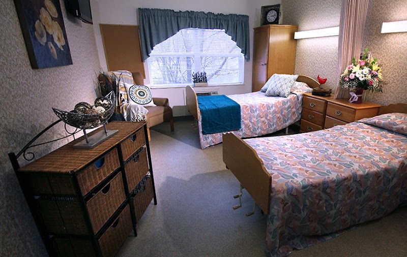 ROSEWALK VILLAGE AT LAFAYETTE nursing home in LAFAYETTE, IN - Photo 3 of 10