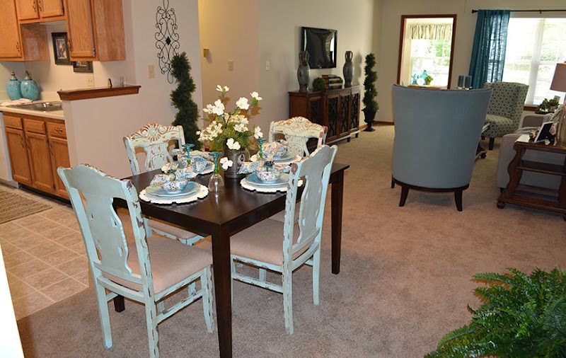 SPRING MILL MEADOWS nursing home in INDIANAPOLIS, IN - Photo 3 of 5