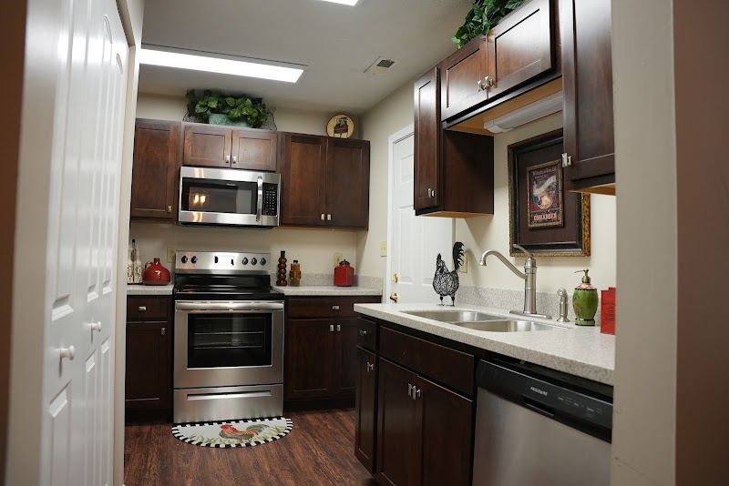 SPRING MILL MEADOWS nursing home in INDIANAPOLIS, IN - Photo 5 of 5