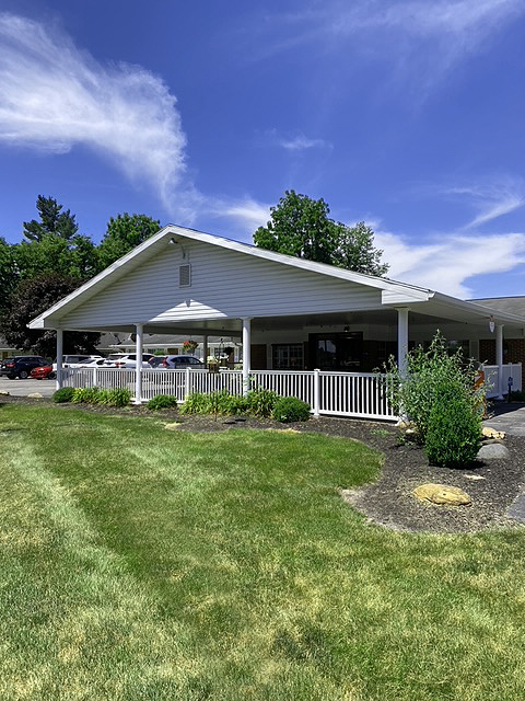 BRICKYARD HEALTHCARE - RICHMOND CARE CENTER nursing home in RICHMOND, IN - Photo 3 of 5