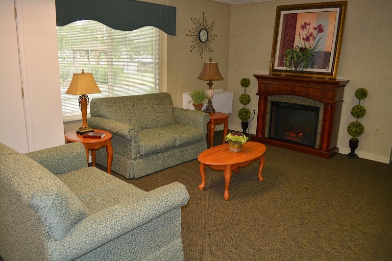 RIVERVIEW VILLAGE nursing home in CLARKSVILLE, IN - Photo 5 of 10