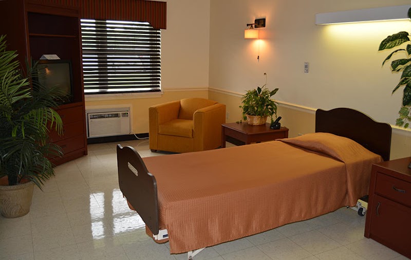 VALPARAISO CARE & REHABILITATION nursing home in VALPARAISO, IN - Photo 3 of 5