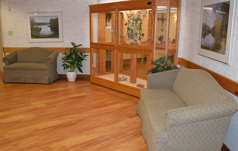 VALPARAISO CARE & REHABILITATION nursing home in VALPARAISO, IN - Photo 4 of 5