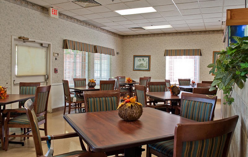 FRANKLIN MEADOWS nursing home in FRANKLIN, IN - Photo 3 of 10
