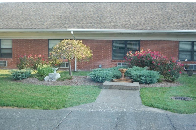 APERION CARE HANOVER nursing home in HANOVER, IN - Photo 4 of 5