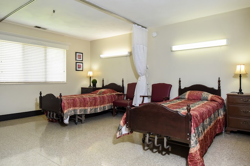 PLAINFIELD HEALTH CARE CENTER nursing home in PLAINFIELD, IN - Photo 4 of 5