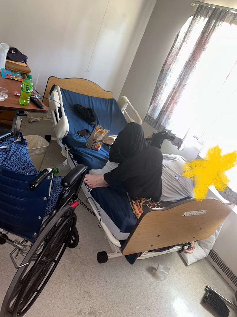 GREAT LAKES HEALTHCARE CENTER nursing home in DYER, IN - Photo 4 of 5