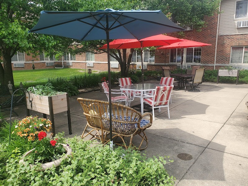 DYER NURSING AND REHABILITATION CENTER nursing home in DYER, IN - Photo 2 of 5