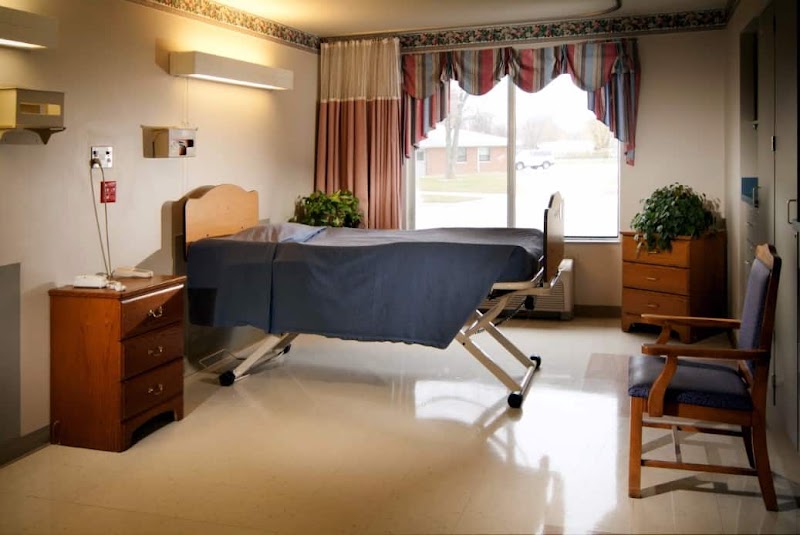 KOKOMO HEALTHCARE CENTER nursing home in KOKOMO, IN - Photo 3 of 10