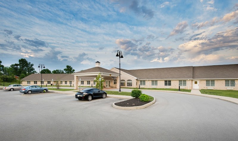 AVON HEALTH & REHABILITATION CENTER nursing home in AVON, IN - Photo 2 of 10