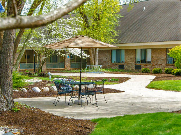 MAJESTIC CARE OF LAFAYETTE nursing home in LAFAYETTE, IN - Photo 2 of 5