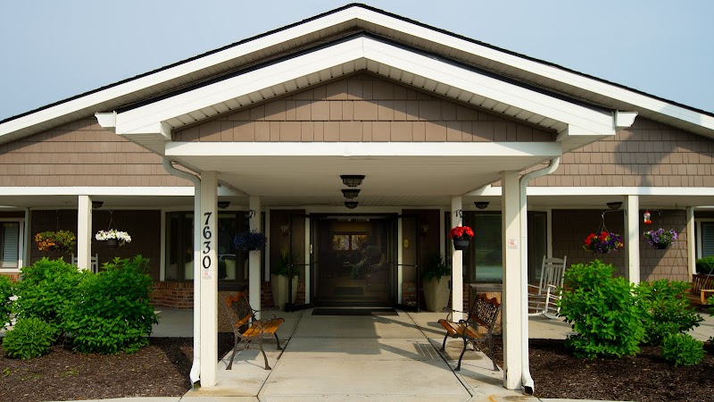 CASTLETON HEALTH CARE CENTER nursing home in INDIANAPOLIS, IN - Photo 2 of 5