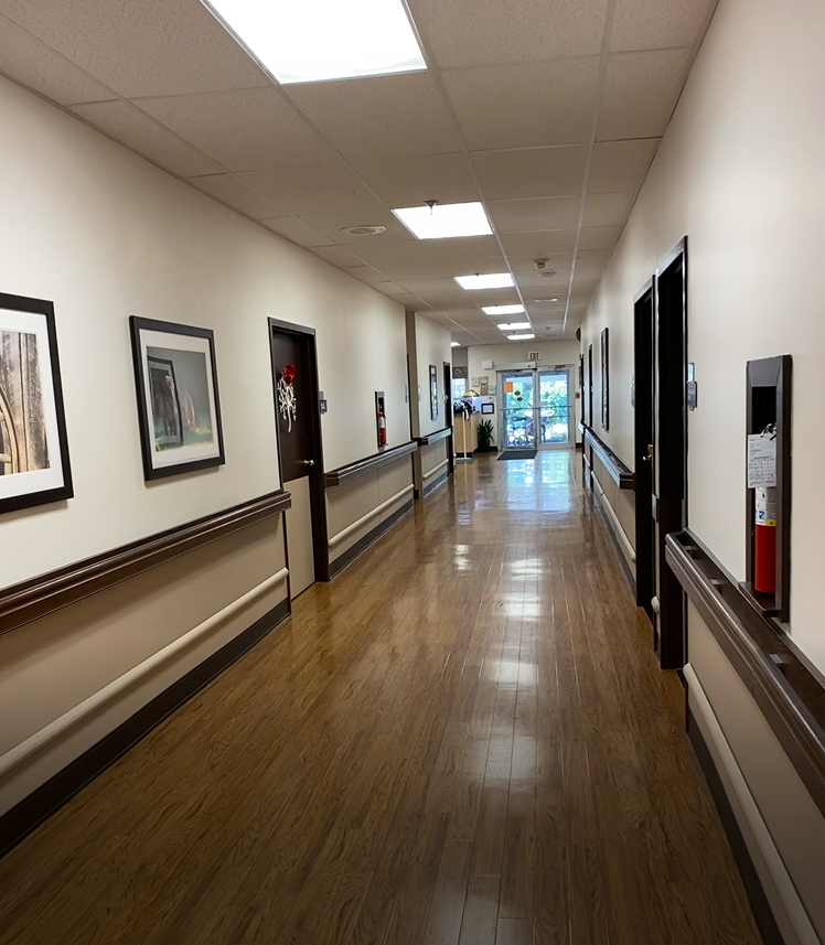 BRICKYARD HEALTHCARE - BLOOMINGTON CARE CENTER nursing home in BLOOMINGTON, IN - Photo 2 of 5