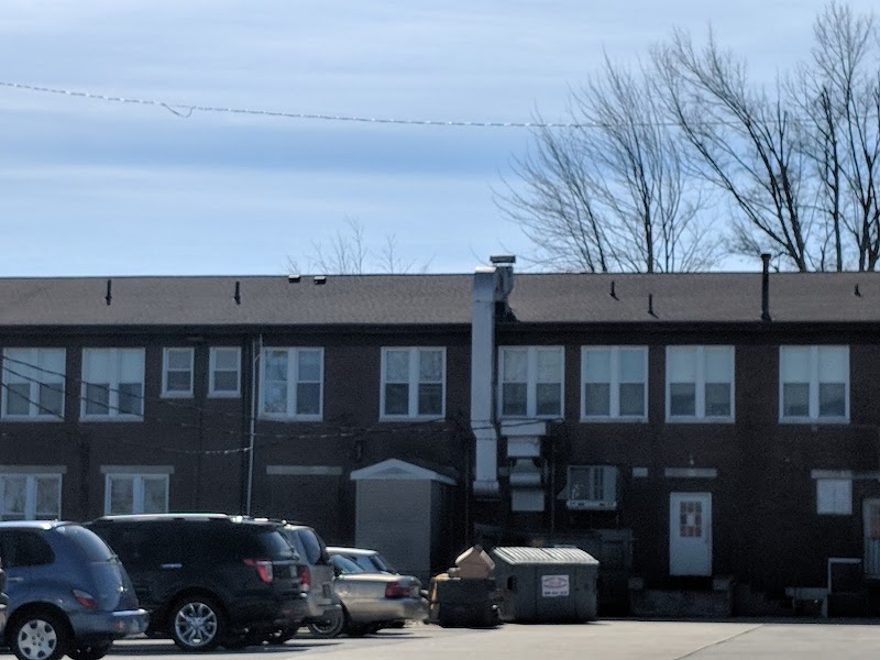 WATERS OF DILLSBORO-ROSS MANOR, THE nursing home in DILLSBORO, IN - Photo 4 of 5