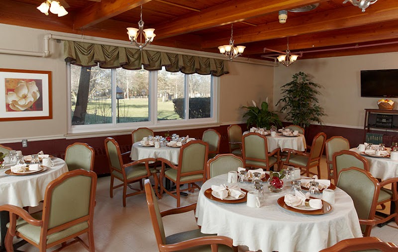 ELKHART MEADOWS nursing home in ELKHART, IN - Photo 3 of 10