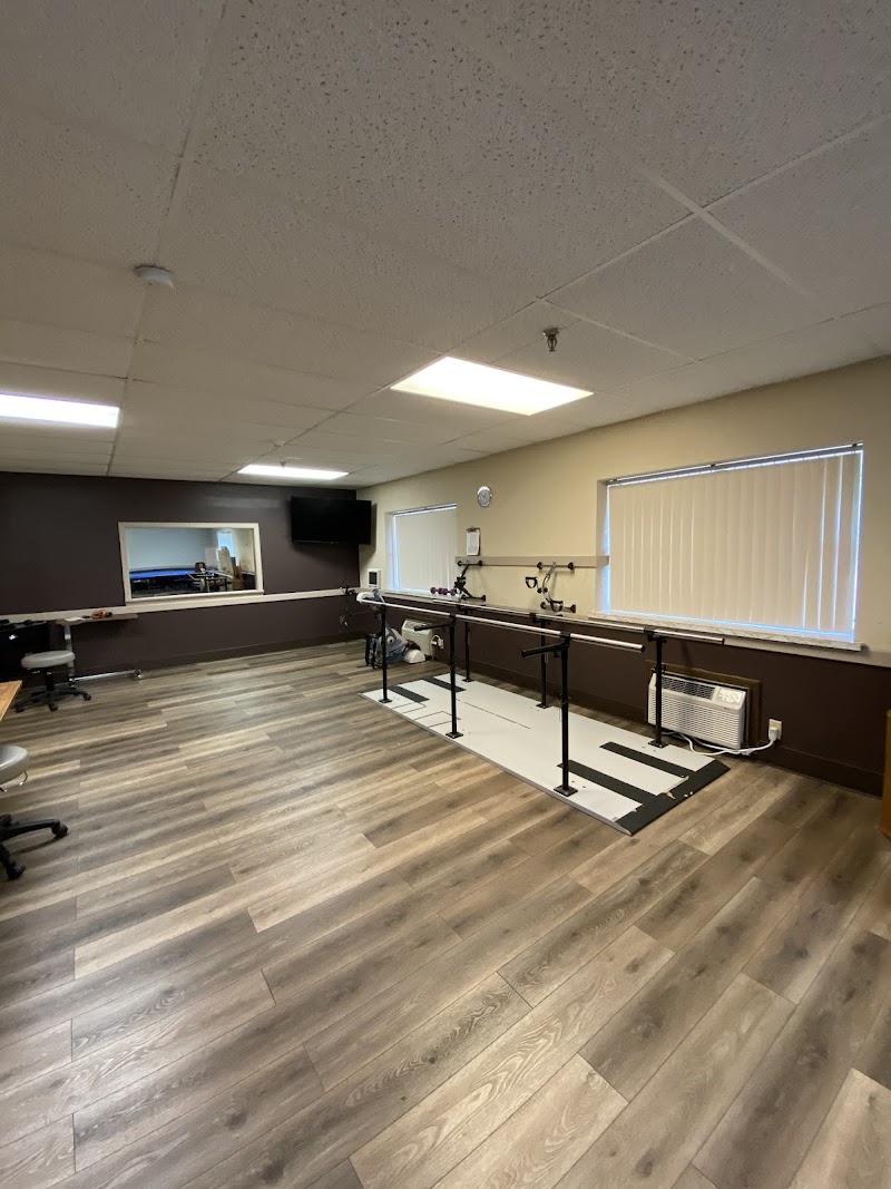 BRICKYARD HEALTHCARE -SYCAMORE VILLAGE CARE CENTER nursing home in KOKOMO, IN - Photo 2 of 5