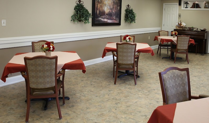 HICKORY CREEK AT FRANKLIN nursing home in FRANKLIN, IN - Photo 3 of 6